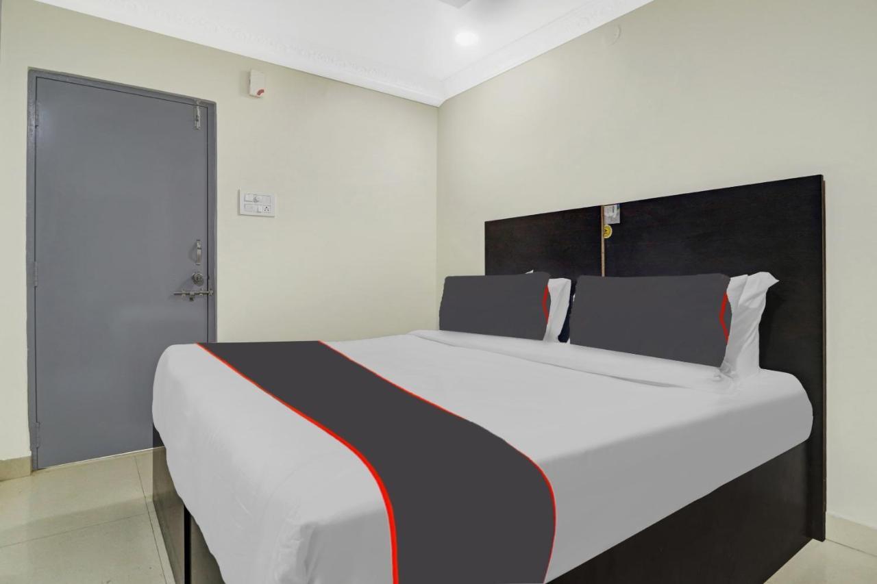 Super Collection O Sahasra Nearkondapur Hotel Hyderabad Exterior photo